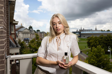 Hinte Wijnhoud (19) van Hinte Cosmetics